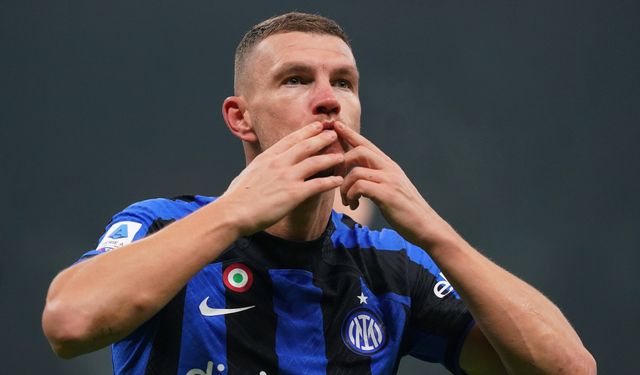 Fenerbahçe Edin Dzeko transferini resmen duyurdu!