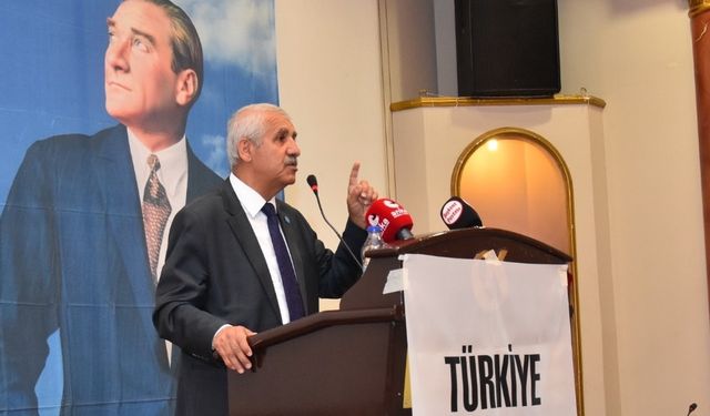 İYİ Partili Fahrettin Yokuş'tan Erdoğan'a Mehmet Şimşek eleştirisi!