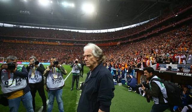 Derbi sonrası Jorge Jesus'tan beklenmedik karar