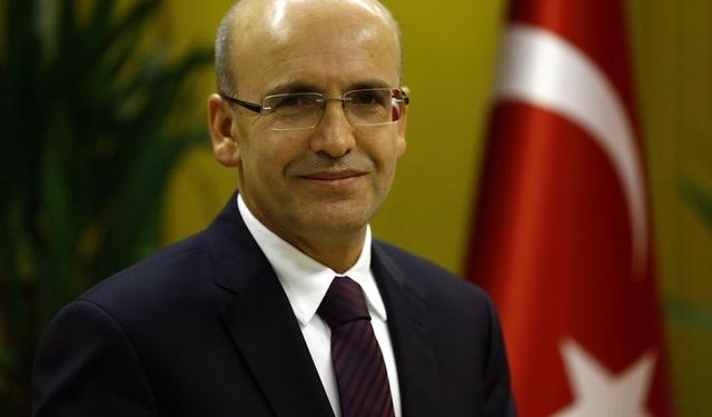 Mehmet Şimşek'ten ingilizce ekonomi mesajı!