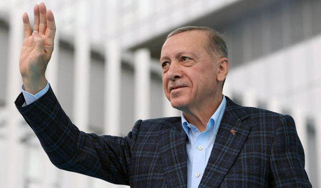 Cumhurbaşkanı Erdoğan: Ekonomimiz büyümeye devam ediyor!