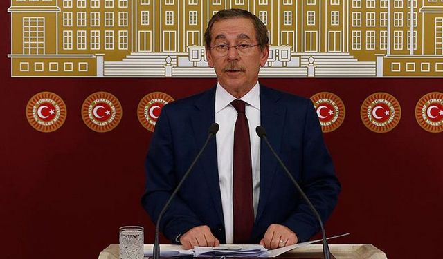 Abdüllatif Şener kimdir? Abdüllatif Şener kaç yaşında, nereli? Abdüllatif Şener CHP'den neden istifa etti?