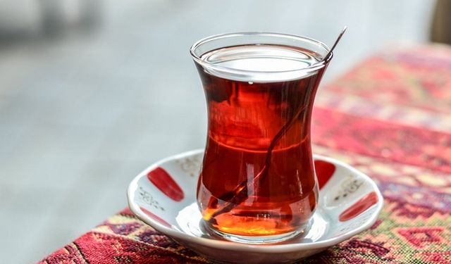 Çay fiyatlarına yeniden zam geldi! Tadı iyice kaçtı