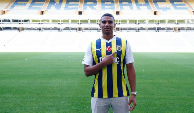 Fenerbahçe'nin yeni transferi Alexander Djiku kimdir? Alexander Djiku hangi pozisyonda, istatistikleri nasıl?