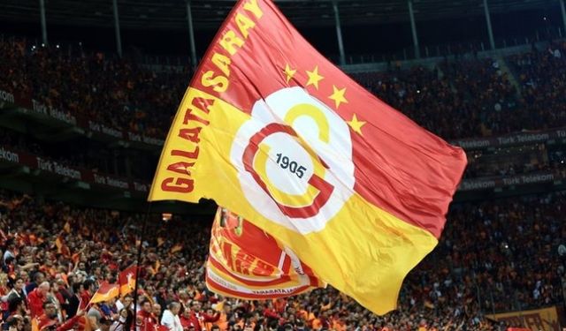 Galatasaray'da transfer hamleleri bitmiyor!