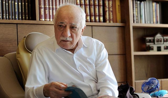 Fetullah Gülen'in 25 yıldır yanındaki isim itiraf etti! FETÖ kapana kısıldı, Gülen iade edilebilir