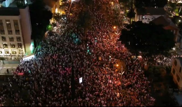 İsraillilerden Netanyahu protestosu: Sokaklar dolup taştı