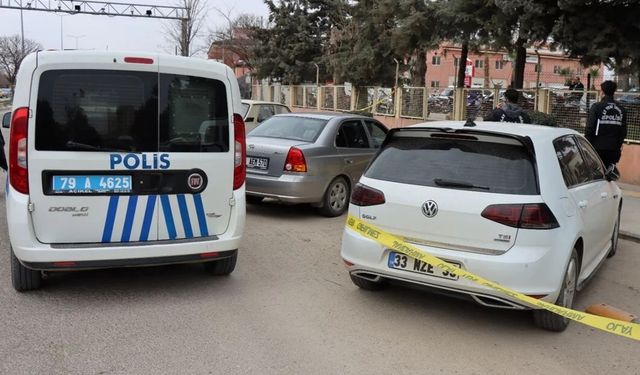 Polis park yeri yüzünden tartıştığı komşusunu öldürdü