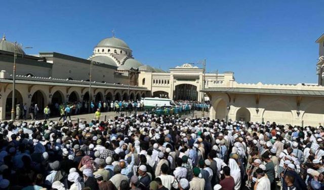 Menzil'de ayrılık kesinleşti: Tarikat ikiye bölündü