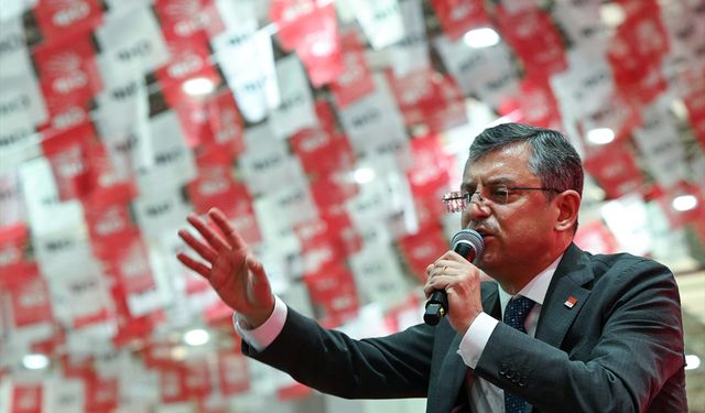 Özgür Özel'den "Gençlerin umudu Kılıçdaroğlu" sloganı atan CHP'lilere cevap