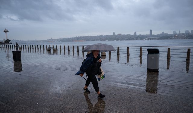 Meteorolojiden 18 kente uyarı: Sel, fırtına, yıldırım bekleniyor