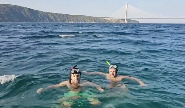 Selçuk Bayraktar İstanbul Boğazı'nı yüzerek geçti görüntüleri paylaştı!