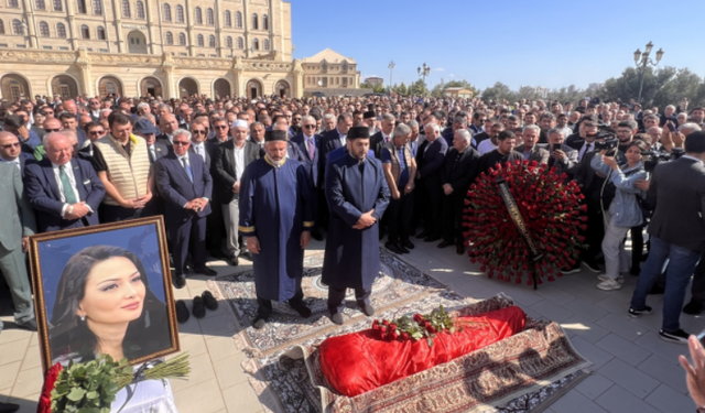 Azerbaycan Milletvekili Ganire Paşayeva'ya veda! Cenazedeki o detay dikkat çekti