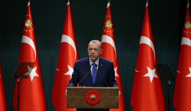 Külliye'de deprem! Erdoğan danışmanlarıyla yollarını ayırdı