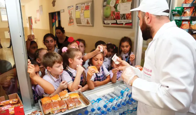 Okul kantinlerinde fahiş fiyatlar! Öğrenciye yemek lüks oldu