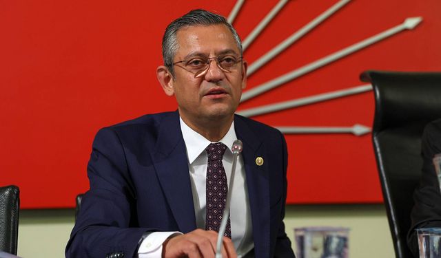 CHP'de değişim için ilk adım: Özgür Özel beklenen açıklamayı yaptı!