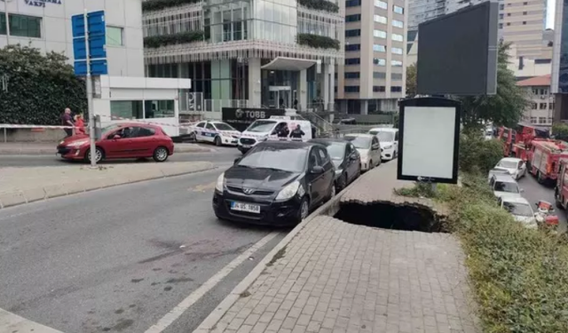 İnanılmaz olay! Şişli'de kaldırım çöktü kadın içine düştü