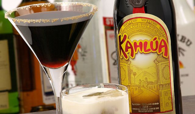 Kahlua Kahve Likörü Nedir Nasıl İçilir? Kahlua Fiyatları 2023