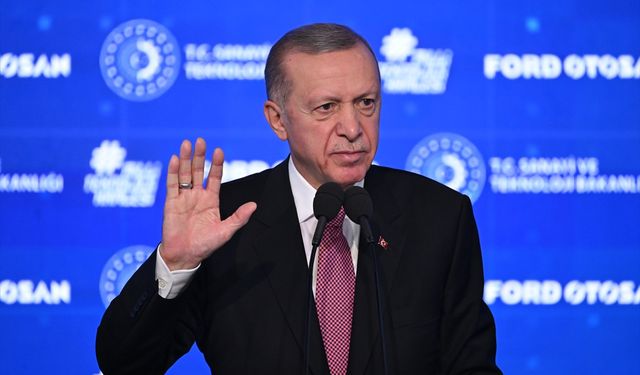 Cumhurbaşkanı Erdoğan: Enflasyonu kalıcı olarak tek haneli rakamlara indirmek en önemli hedefimizdir