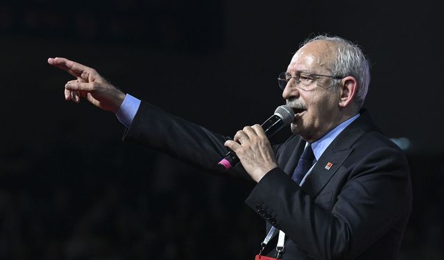 CHP Kurultayı'nda kritik anlar: Kemal Kılıçdaroğlu'ndan Özgür Özel'e cevap