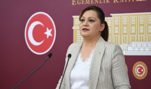 CHP'li Burcu Köksal'dan olay sözler: Biz teflon gibiyiz, isteseniz de terör bize yapışmaz!