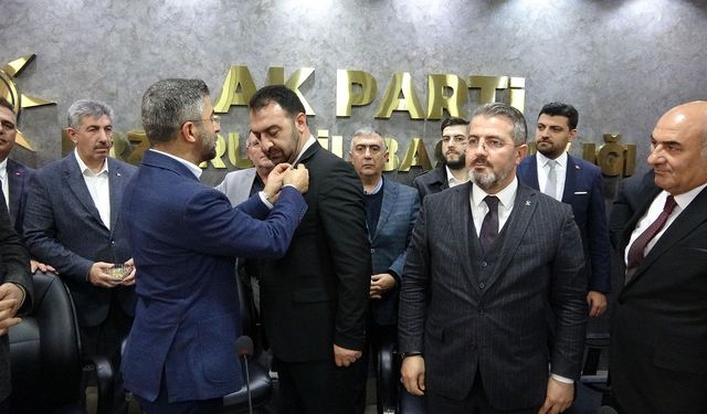 DEVA Partisi'nde büyük deprem: 800 kişi AK Parti'ye katıldı!