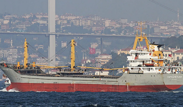 Gemi Zonguldak'ta mendireğe çarpıp battı! Kayıp 12 gemicinin isimleri belli oldu