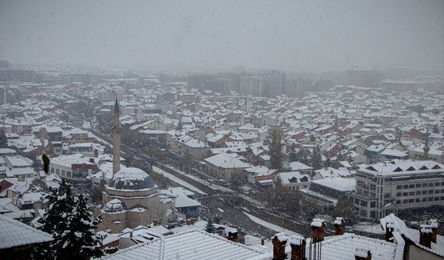 Meteoroloji uyardı: Kuvvetli kar yağışı bekleniyor