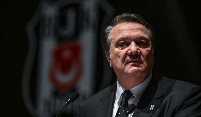 Beşiktaş Başkanı Hasan Arat'tan teknik direktör açıklaması