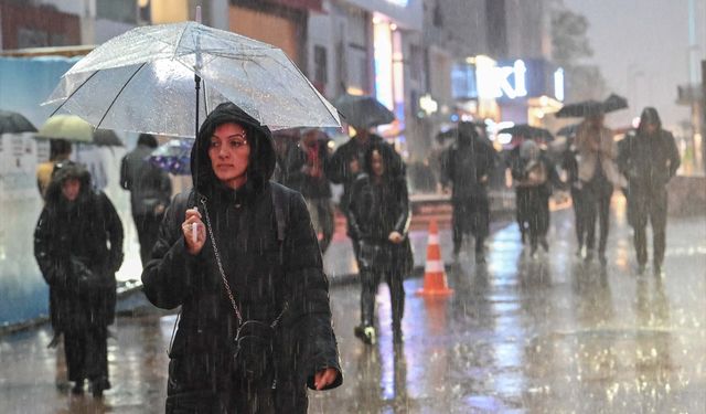 Meteoroloji raporu: Bütün illeri sağanak uyarısı