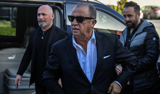 Panathinaikos ile anlaşan Fatih Terim, Yunanistan'a gitti