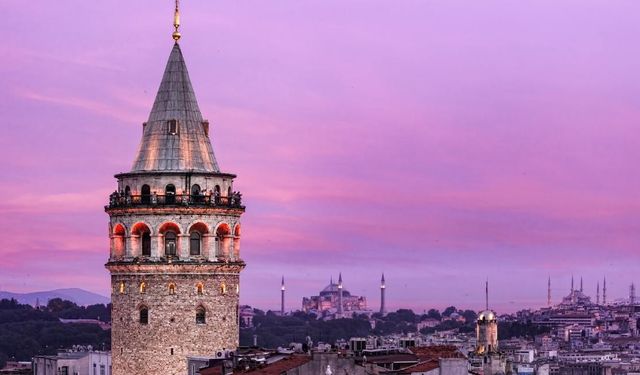 Galata Kulesi 1 ay ziyarete kapalı olacak! 'Depreme karşı güçlendirme'