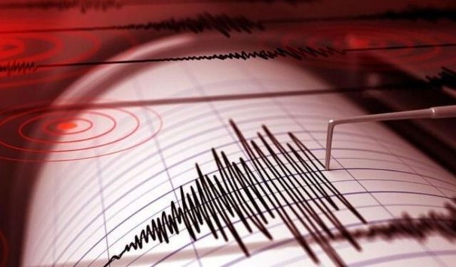 İzmir'de korkutan deprem!