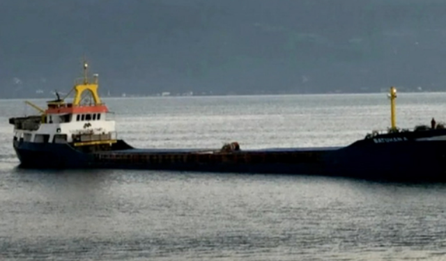 Marmara'da gemi battı! Mürettebat için kurtarma çalışması başlatıldı