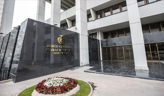 TÜSİAD Başekonomisti Altınsaç: Merkez Bankası’nın enflasyon tahmini gerçekleşmeyecek!