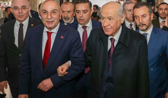 Bahçeli, Altınok'la beraber seçim turuna çıktı