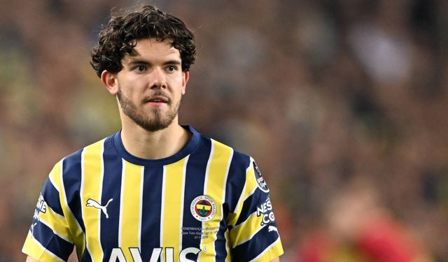 Fenerbahçe'de sürpriz Ferdi Kadıoğlu kararı!