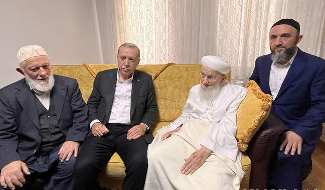 Cumhurbaşkanı Erdoğan ve Murat Kurum'dan İsmailağa liderine ziyaret! O detay gözlerden kaçmadı