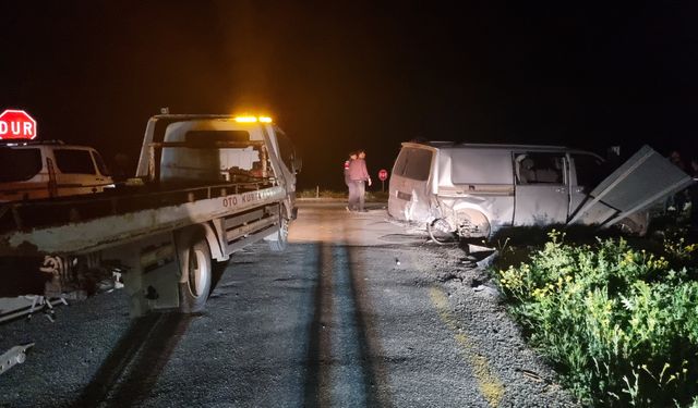 Diyarbakır'da korkutan kaza! 13 kişi yaralandı