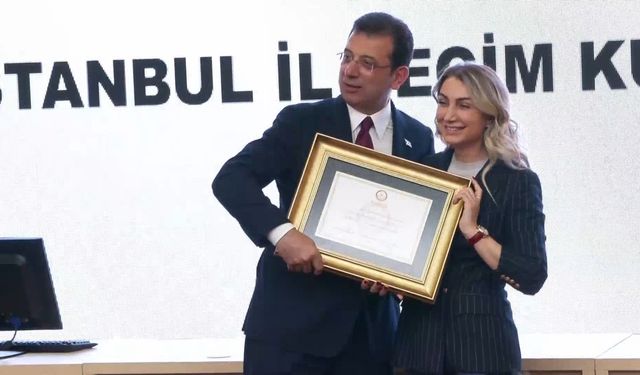 Ekrem İmamoğlu mazbatasını Çağlayan'da aldı: Değeri sorumluluğu çok büyük