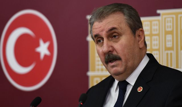 Mustafa Destici'den YSK'nın Van kararına sert tepki: Mazbatayı terör sevicisine vermenin gerekçesi açıklansın!