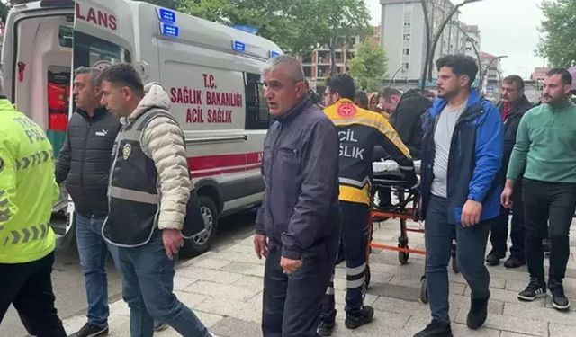 Zonguldak'ta feci kaza! Kolunu kaptırdığı kıyma makinesiyle hastaneye kaldırıldı