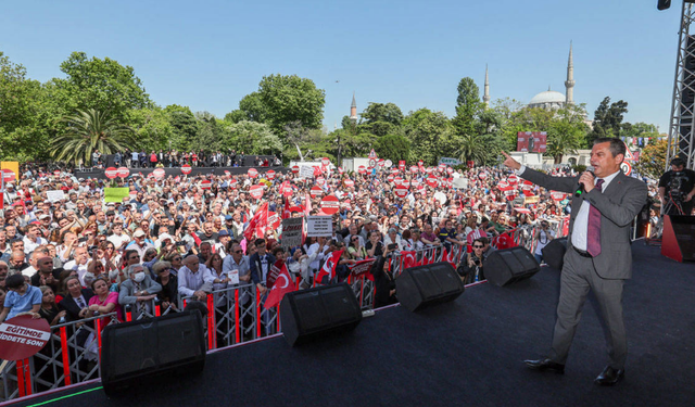 CHP'den 'Büyük Emekli Mitingi' için çağrı: İstanbul'un 39 ilçesinden otobüs kaldırılacak