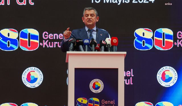 Özgür Özel'den Anayasa çıkışı: Gündeme sis etkisi yapmasına karşıyız