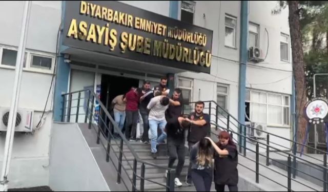 'Güzellik salonu' adı altında fuhuş! Şüpheliler böyle gözaltına alındı...