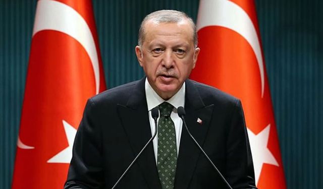 En düşük emekli maaşının 500 TL'si Erdoğan'dan!