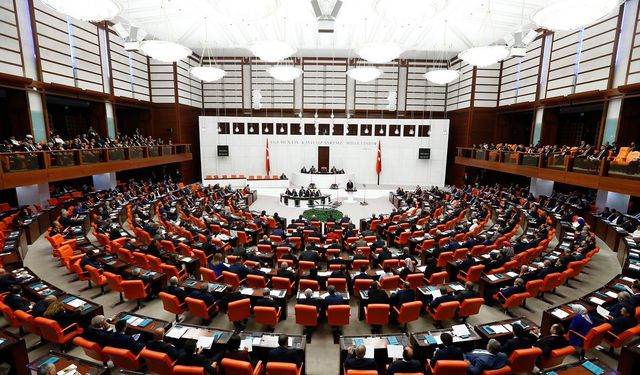 Emeklilere kötü haber: AK Parti ve MHP oylarıyla reddedildi