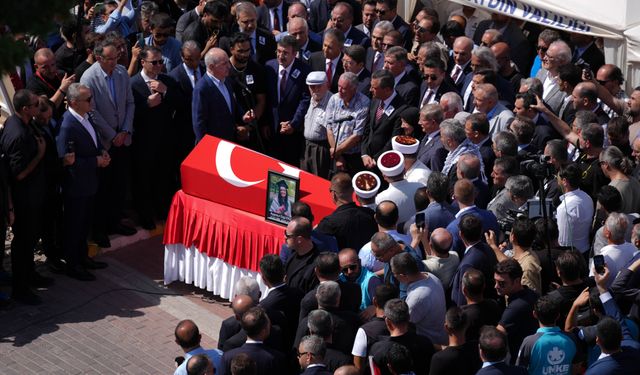 Filistin şehidi Ayşenur Ezgi Eygi, Aydın'da son yolculuğuna uğurlandı