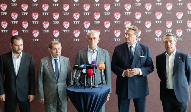 Riva'da kritik görüşme: TFF Başkanı İbrahim Hacıosmanoğlu, başkanlarla bir araya geldi