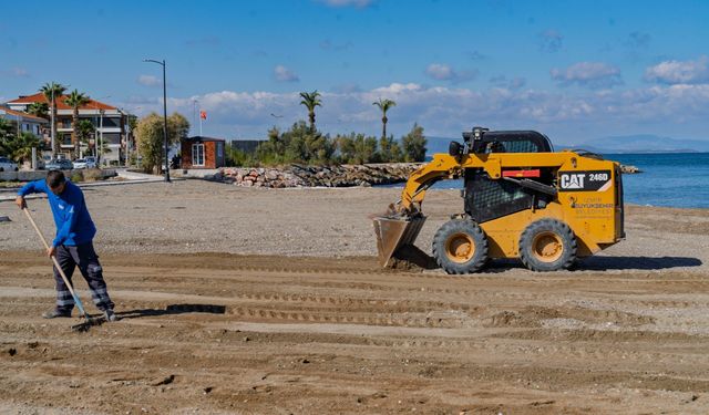 Güzelbahçe’de deniz keyfi geri dönüyor: Yeni plaj için Büyükşehir harekete geçti